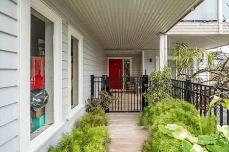 Photo of property in 65 Taharepa Road, Hilltop, Taupo, 3330