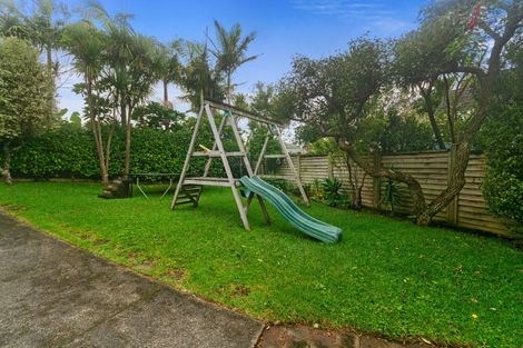 Photo of property in 14a West Lynn Road, Titirangi, Auckland, 0604