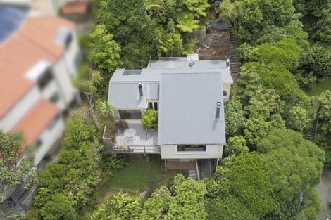 Photo of property in 7 Westhill Road, Point Howard, Lower Hutt, 5013