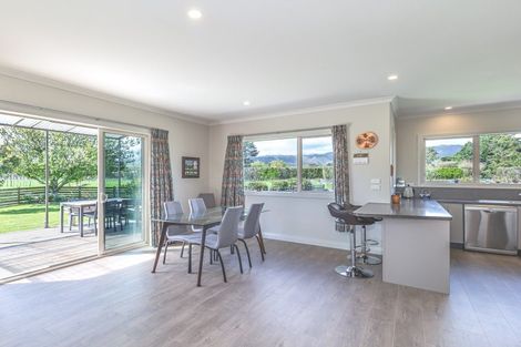 Photo of property in 514 Arapaepae Road South, Ohau, Levin, 5570