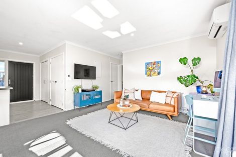 Photo of property in 90b Stokes Valley Road, Stokes Valley, Lower Hutt, 5019