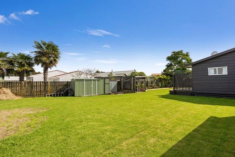 Photo of property in 36 Whitby Avenue, Whitianga, 3510