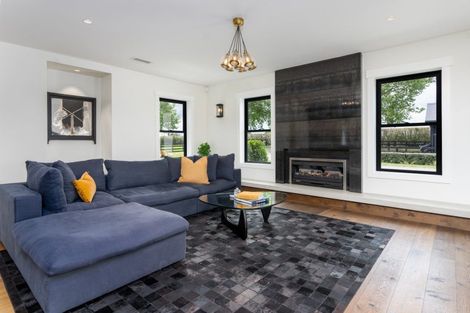 Photo of property in 119 Racecourse Road, Cambridge, 3493