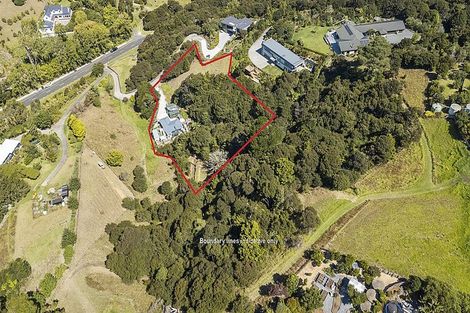 Photo of property in 27 Brick Bay Drive, Sandspit, Warkworth, 0982