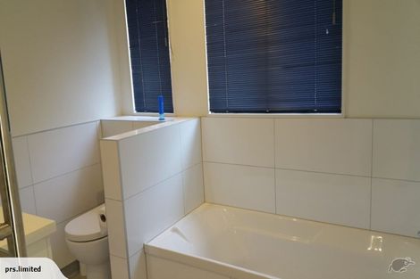 Photo of property in 9/14 Harriett Street, Thorndon, Wellington, 6011