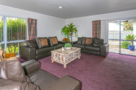 Photo of property in 13 Willow Grove, Tairua, 3508