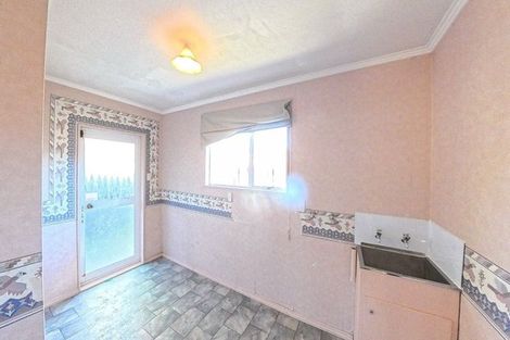 Photo of property in 1 Dresdan Court, Hokowhitu, Palmerston North, 4410