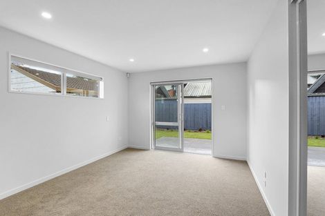 Photo of property in 1 Kakapo Lane, Redwood, Christchurch, 8051