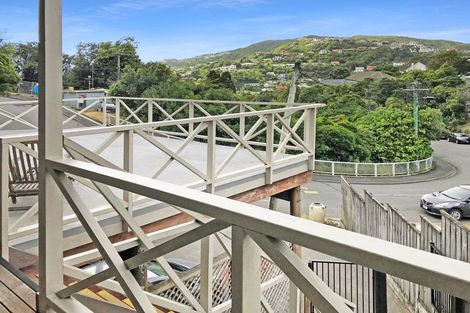 Photo of property in 63 Makara Road, Karori, Wellington, 6012