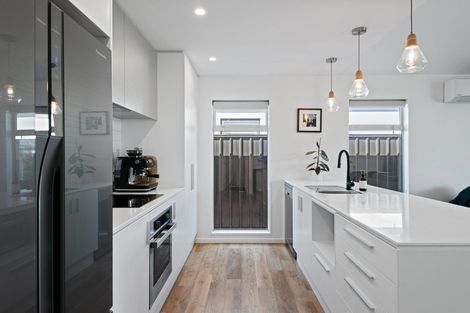 Photo of property in 7 Grey Way, Russley, Christchurch, 8042