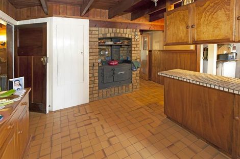 Photo of property in 130 Boord Crescent, Kumeu, 0891