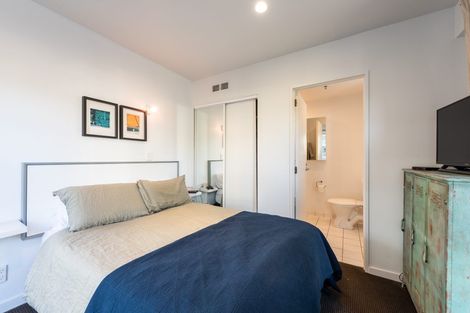 Photo of property in Terrace Heights Apartments, 6a/163 The Terrace, Wellington Central, Wellington, 6011