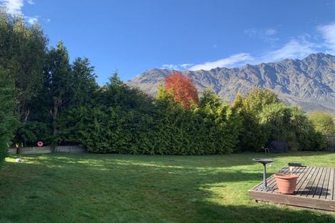 Photo of property in 16 Kawarau Place, Frankton, Queenstown, 9300