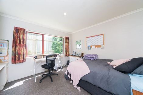 Photo of property in 1-6 Arli Court, Hokowhitu, Palmerston North, 4410