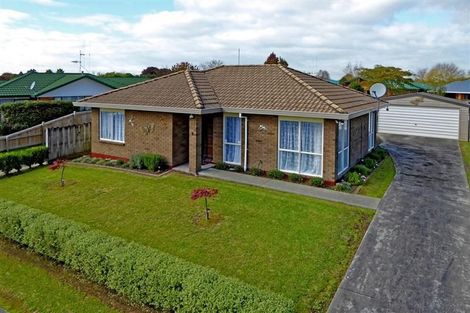 Photo of property in 8 Raleigh Avenue, Fairview Downs, Hamilton, 3214