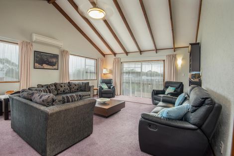 Photo of property in 11 Mcfadden Drive, Mosgiel, 9024