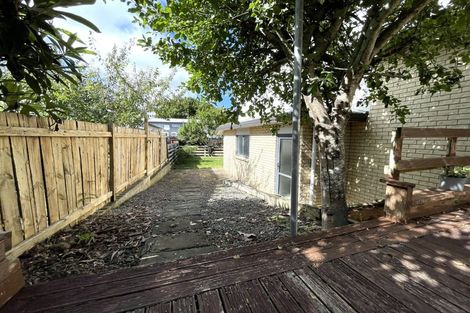 Photo of property in 68a Priestley Drive, Bucklands Beach, Auckland, 2014