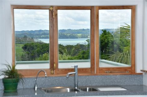Photo of property in 388 Mahurangi East Road, Snells Beach, 0920