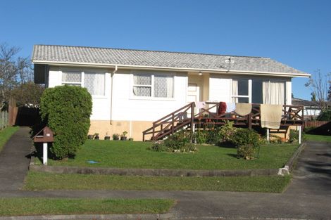 Photo of property in 16 Fairlight Place, Manurewa, Auckland, 2102