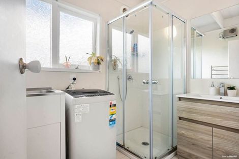 Photo of property in 5/5 Keeling Road, Henderson, Auckland, 0612