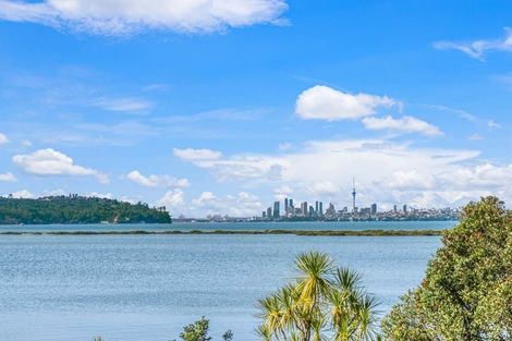 Photo of property in 66 Seacrest Drive, West Harbour, Auckland, 0618