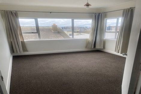 Photo of property in 9 Thompson Street, Mount Cook, Wellington, 6011