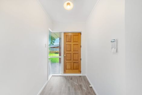 Photo of property in 5 Woodlark Close, Weymouth, Auckland, 2103