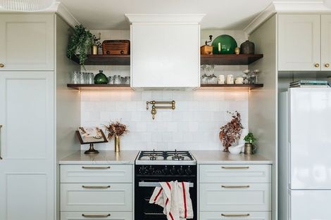 Photo of property in 350 Horokiwi Road, Horokiwi, Wellington, 5016