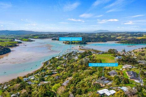 Photo of property in 1234 Sandspit Road, Sandspit, Warkworth, 0982