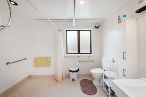 Photo of property in 43 Richmond Avenue, Takaro, Palmerston North, 4410