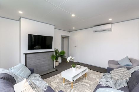 Photo of property in 10 Tohu Place, Spotswood, New Plymouth, 4310