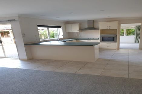 Photo of property in 43 Lansell Drive, East Tamaki Heights, Auckland, 2016