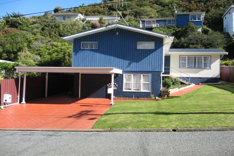 Photo of property in 153 Parkvale Road, Karori, Wellington, 6012