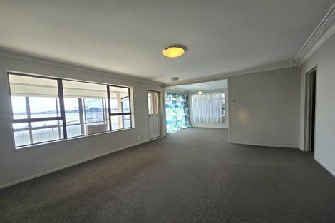Photo of property in 18 Harbour Drive, Otumoetai, Tauranga, 3110