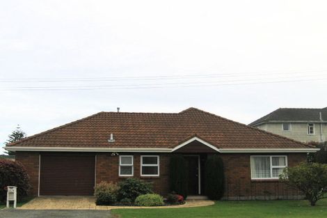 Photo of property in 66 Bluegum Road, Paraparaumu Beach, Paraparaumu, 5032