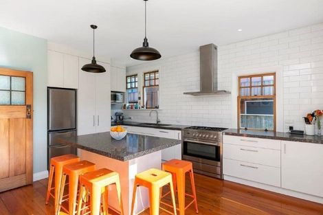 Photo of property in 123 Rongotai Road, Kilbirnie, Wellington, 6022