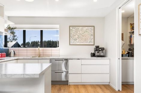 Photo of property in 9 Greenwood Place, Amberley, 7410