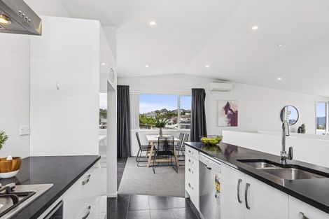 Photo of property in 22d Mandalay Terrace, Khandallah, Wellington, 6035