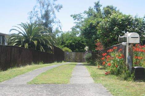 Photo of property in 17 Ben Keys Street, Te Puke, 3119