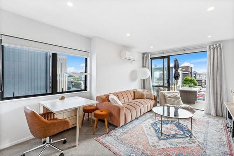 Photo of property in 9 Glenae Lane, Hobsonville, Auckland, 0618