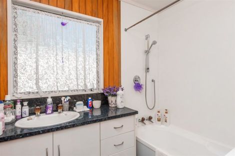 Photo of property in 37 Enfield Street, Nawton, Hamilton, 3200