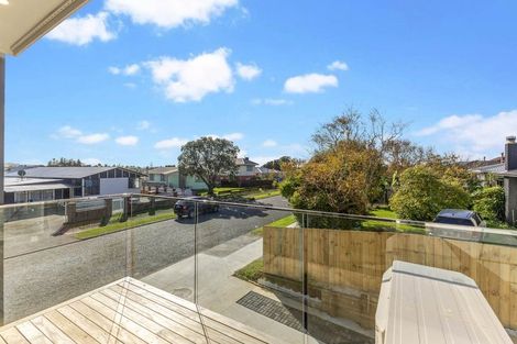 Photo of property in 24a Wayne Drive, Mangere, Auckland, 2022