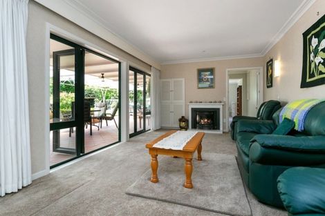 Photo of property in 51 Bowen Street, Cambridge, 3434