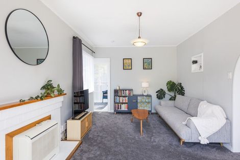 Photo of property in 3 Anderson Street, Hokowhitu, Palmerston North, 4410