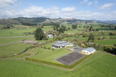 Photo of property in 15 Tavistock Road, Koputaroa, Levin, 5575