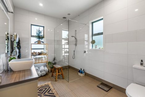 Photo of property in 32 Tirohanga Road, North Taieri, Mosgiel, 9092