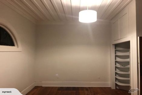 Photo of property in 108 Freyberg Street, Lyall Bay, Wellington, 6022