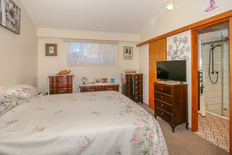 Photo of property in 33 Marine Parade, Carters Beach, Westport, 7825