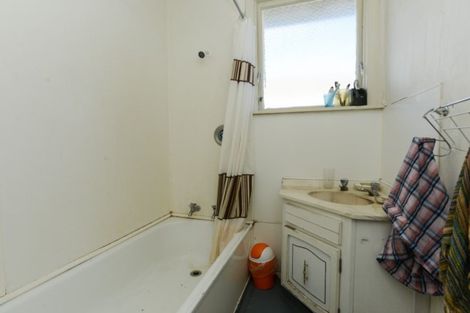 Photo of property in 409 Kotuku Street, Camberley, Hastings, 4120