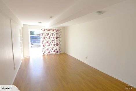 Photo of property in 9b Barrack Road, Mount Wellington, Auckland, 1060